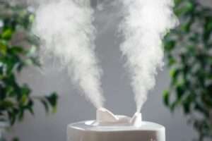 Can a humidifier make breathing worse?